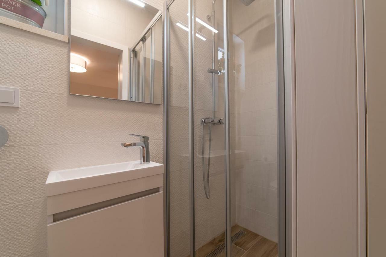 Mary Ann Apartment 2 تْسافتات المظهر الخارجي الصورة