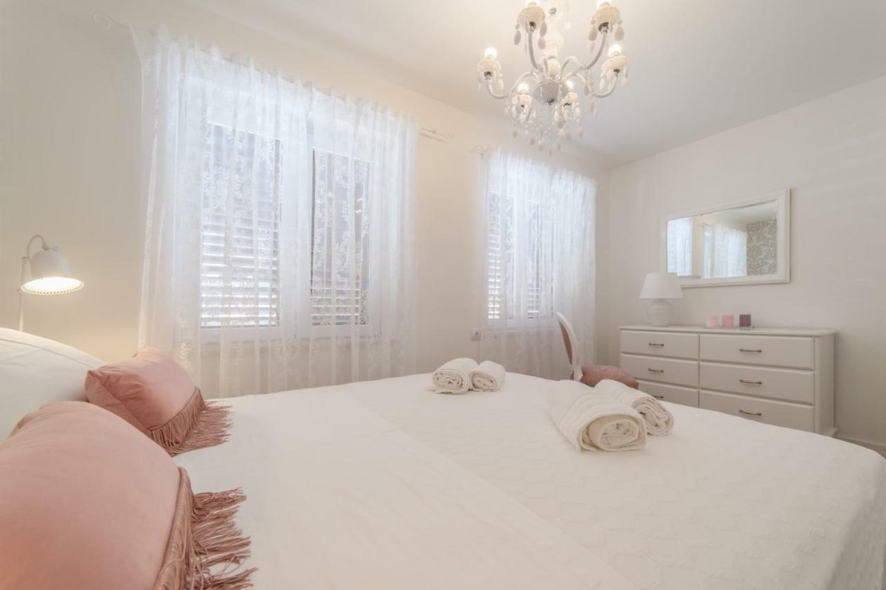 Mary Ann Apartment 2 تْسافتات المظهر الخارجي الصورة